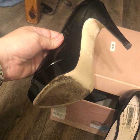 Black patent pump - Picture 3 of 3